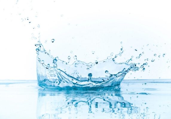 splash of water depicting heating oil tank water buildup